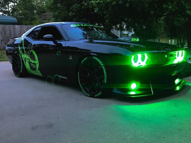 Oracle Dodge Challenger 15-21 LED Waterproof Halo Kit - ColorSHIFT w/o Controller