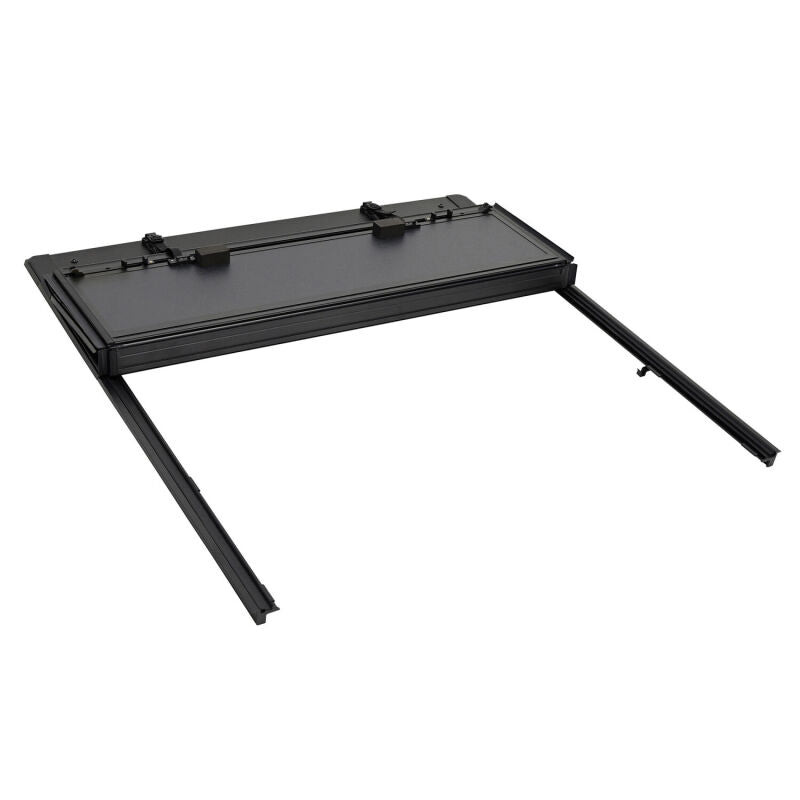 Westin 15-22 Chevy/GMC Canyon/Colorado 6ft.2in. Bed Hard Tri-Fold Tonneau Cover - Black