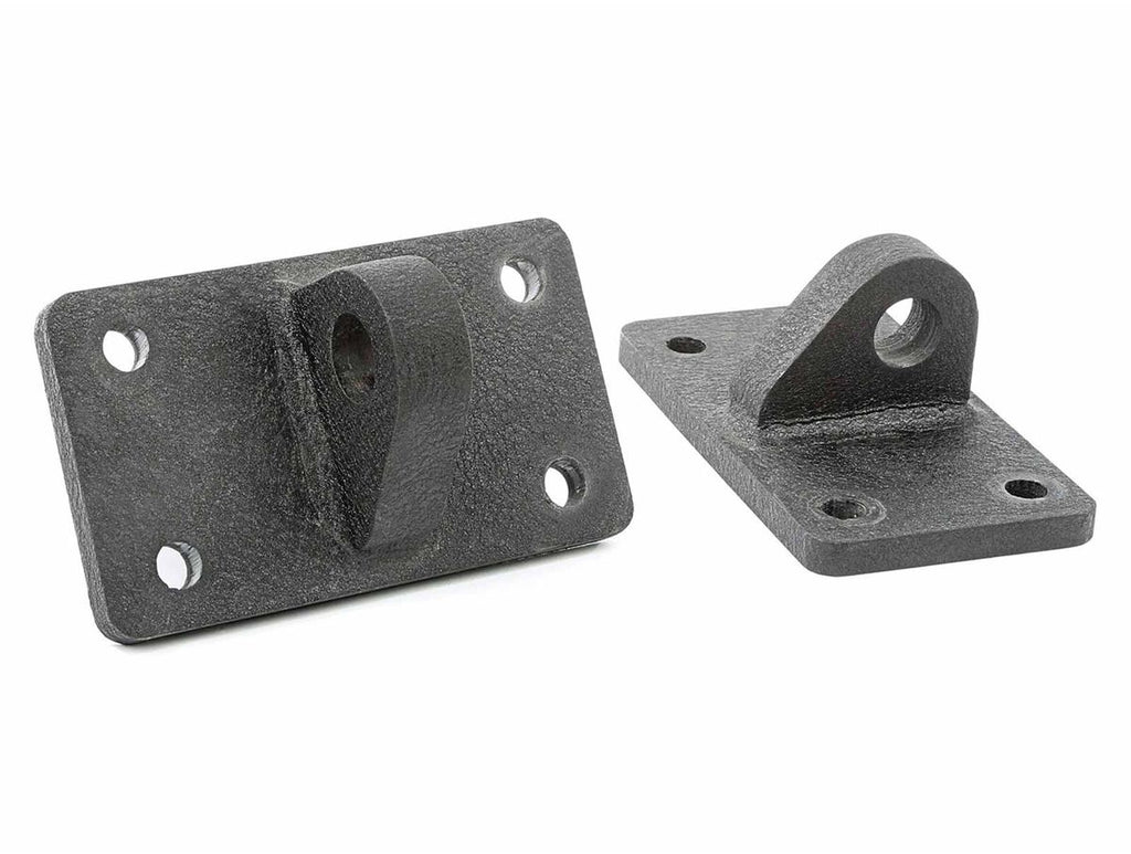 XHD Bumper D-Ring Shackle Bracket Kit 76-18 CJ/Wrangler Rugged Ridge