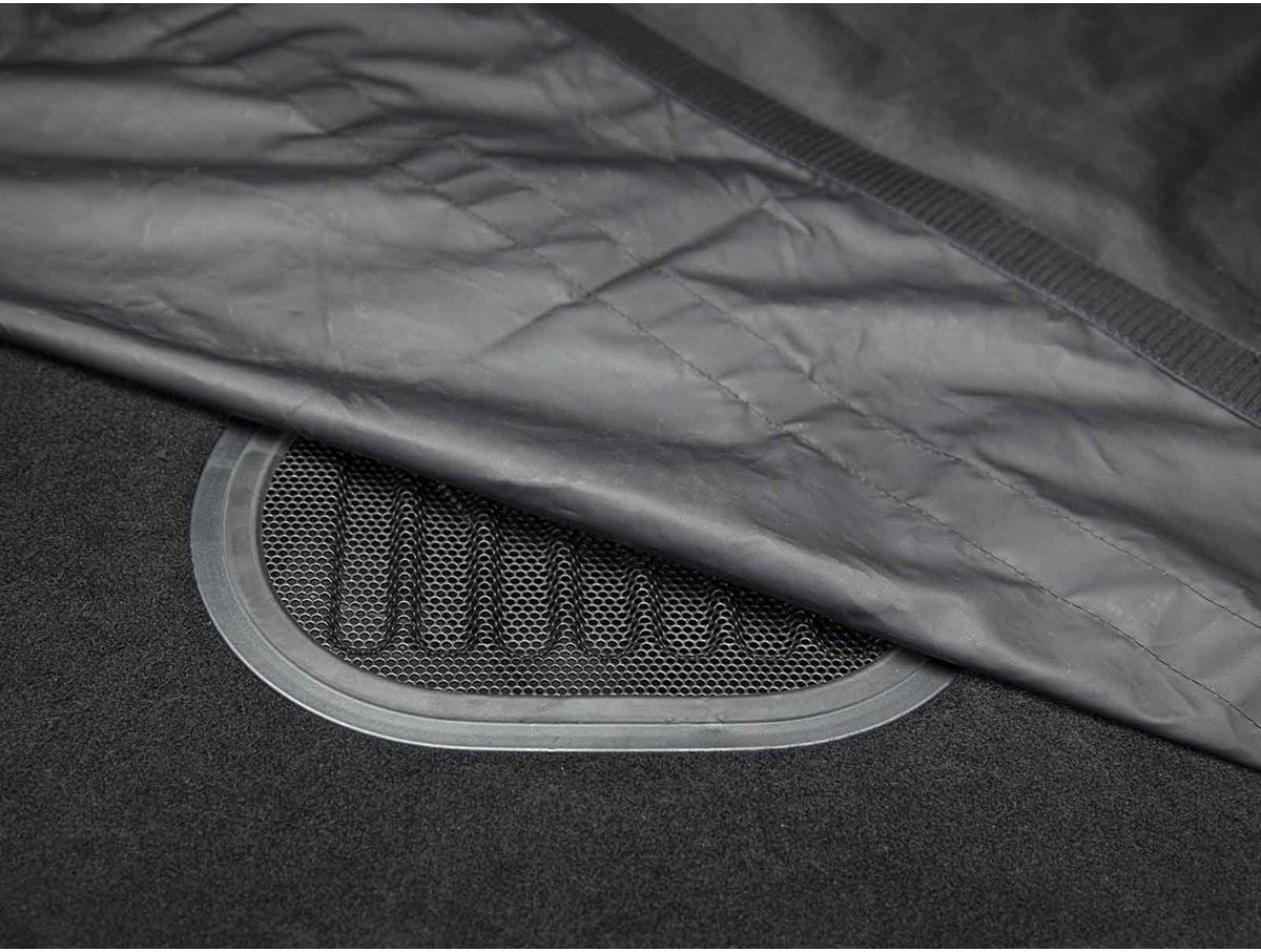 C3 Cargo Cover No Subwoofer 07-18 Jeep Wrangler JKU 4 Door Rugged Ridge