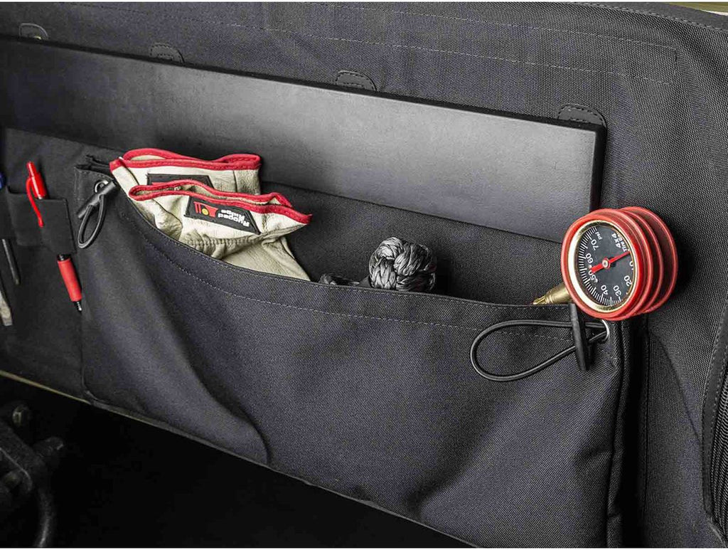 C3 Tailgate Cover 07-18 Jeep Wrangler JK Rugged Ridge