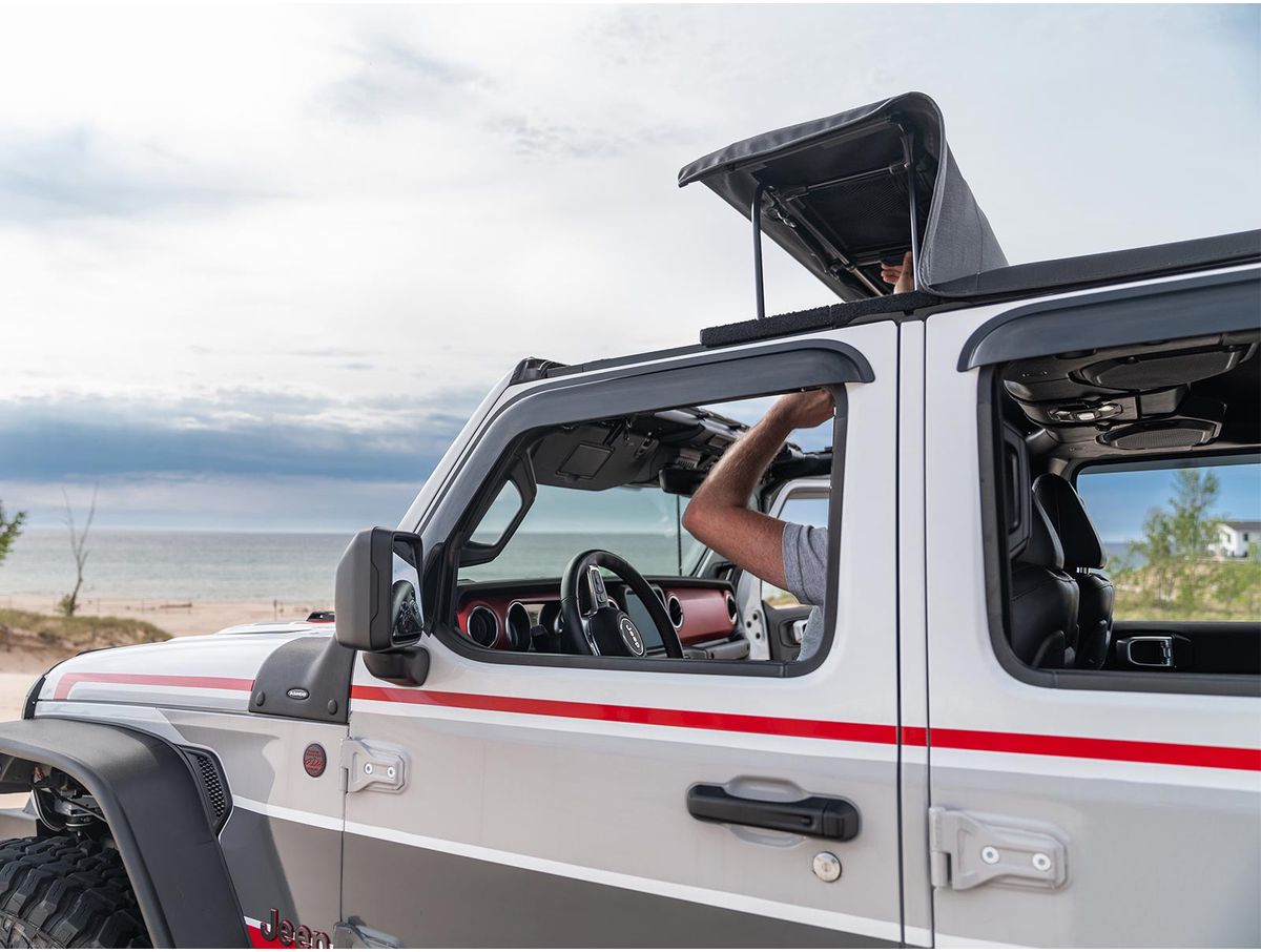 Voyager Top Black Diamond Jeep Gladiator Rugged Ridge