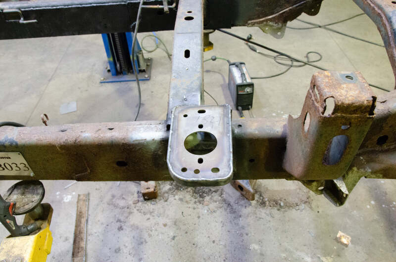 Rust Buster 09-18 Ram 1500 Cab Mount - Left