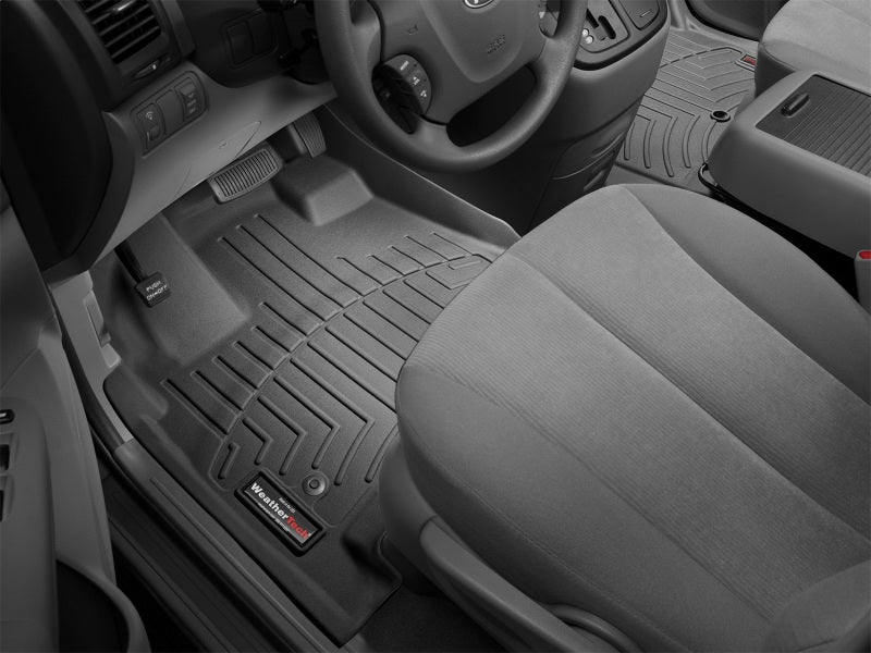 WeatherTech 06-12 Kia Sedona Front FloorLiner - Black