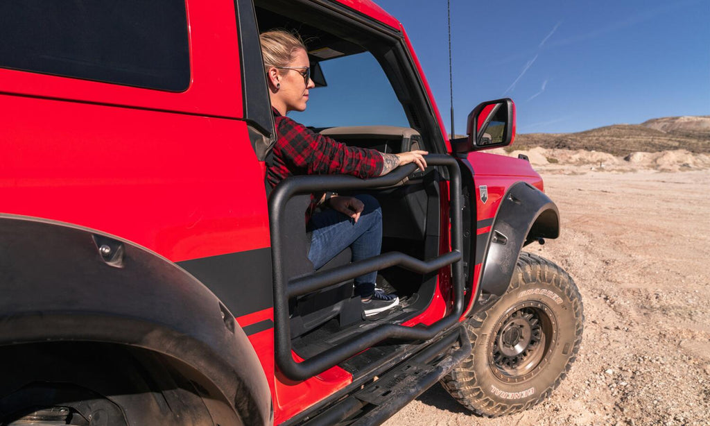Black Pocket/Rivet Style Smooth Finish Front Fender Flares For 2021-2023 Ford Bronco 2-DR Bushwacker