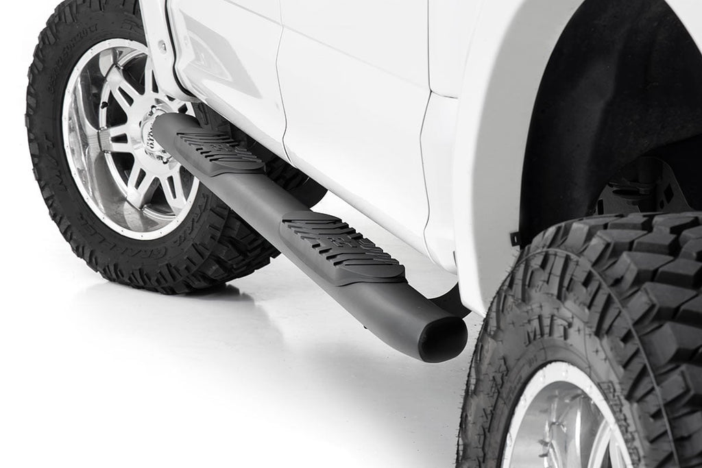Oval Nerf Step Crew Cab Black Ford F-150/Lightning/F-250/F-350/Raptor (15-26) Rough Country