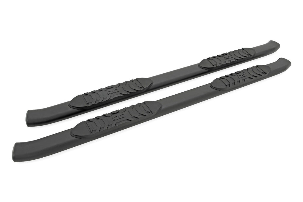 Oval Nerf Step Double Cab Black Toyota Tacoma 2WD/4WD (2005-2023) Rough Country
