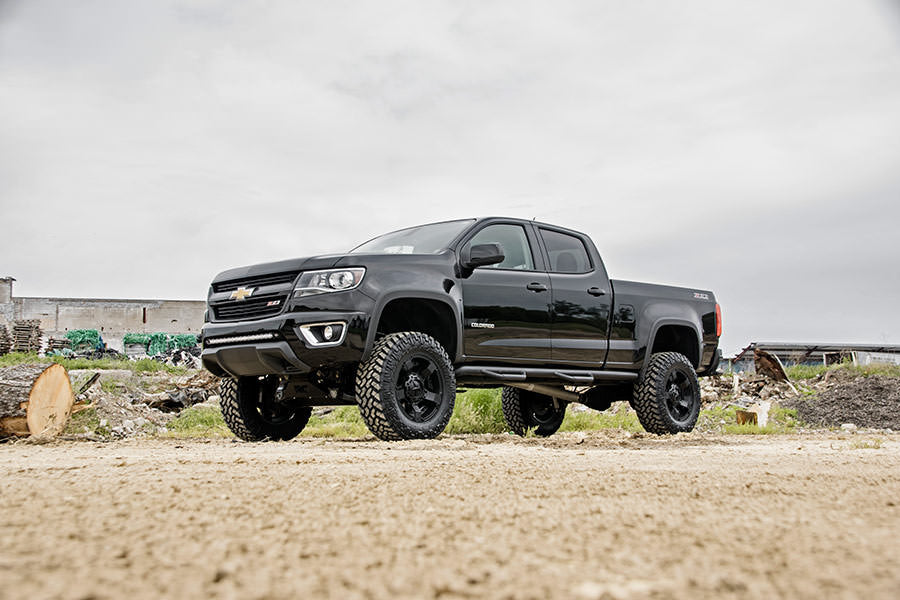 4.0 Inch GM Suspension Lift Kit Lifted Struts and V2 Shocks For 15-21 Canyon/Colorado 2WD/4WD Rough Country