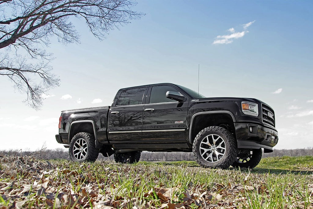 6 Inch Lift Kit Cast Steel N3 Struts Silverado/Sierra 1500 (14-18 & Classic) Rough Country