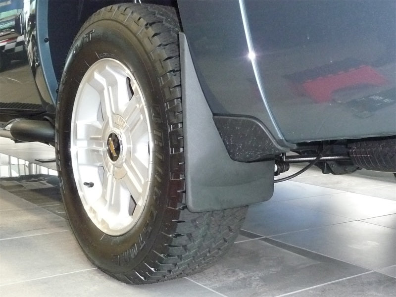 WeatherTech 07+ Chevrolet Avalanche No Drill Mudflaps - Black