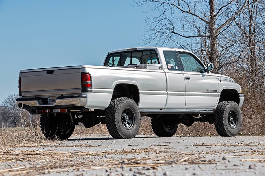 3 Inch Lift Kit Ram 2500 4WD (1994-2002) Rough Country