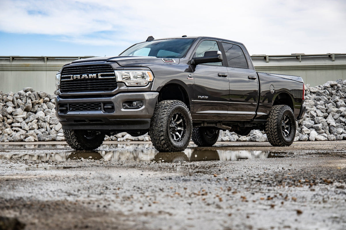 2.5 Inch Leveling Kit RR Coil N3 Ram 2500 (14-26)/3500 (13-26) Rough Country