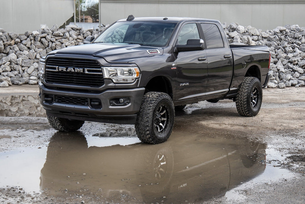 2.5 Inch Leveling Kit RR Coil V2 Ram 2500 (14-26)/3500 (13-26) Rough Country