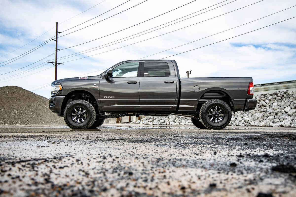 2.5 Inch Leveling Kit Ram 2500 (14-26)/3500 (13-26) 4WD Rough Country