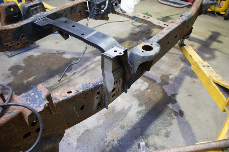 Rust Buster Forward Bed Mount