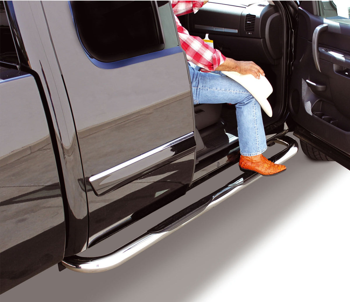 4000 Series SideSteps With Mounting Bracket Kit Chrome 2010-2026 Dodge Ram 2500/3500 Go Rhino