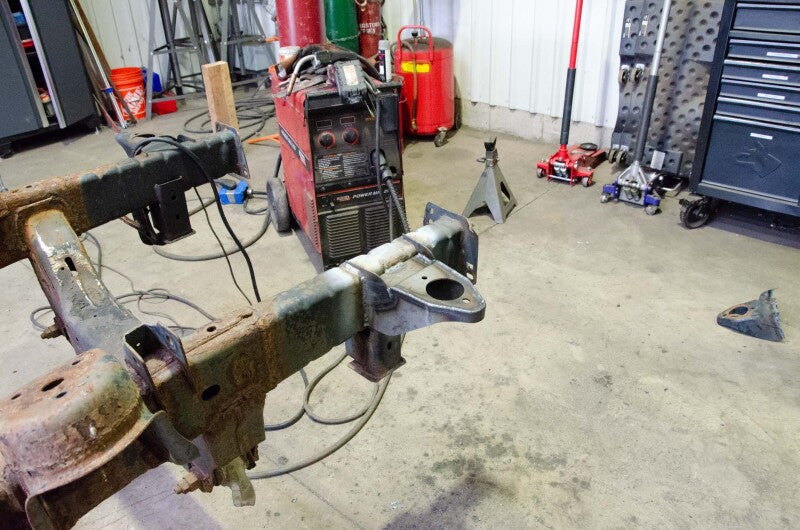 Rust Buster 09-24 RAM 1500 Core Support Mount - Right