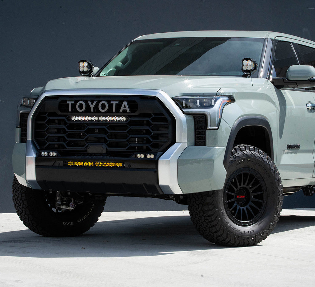 2022 Toyota Tundra 20 Inch S8 Behind Bumper Kit Amber Baja Designs
