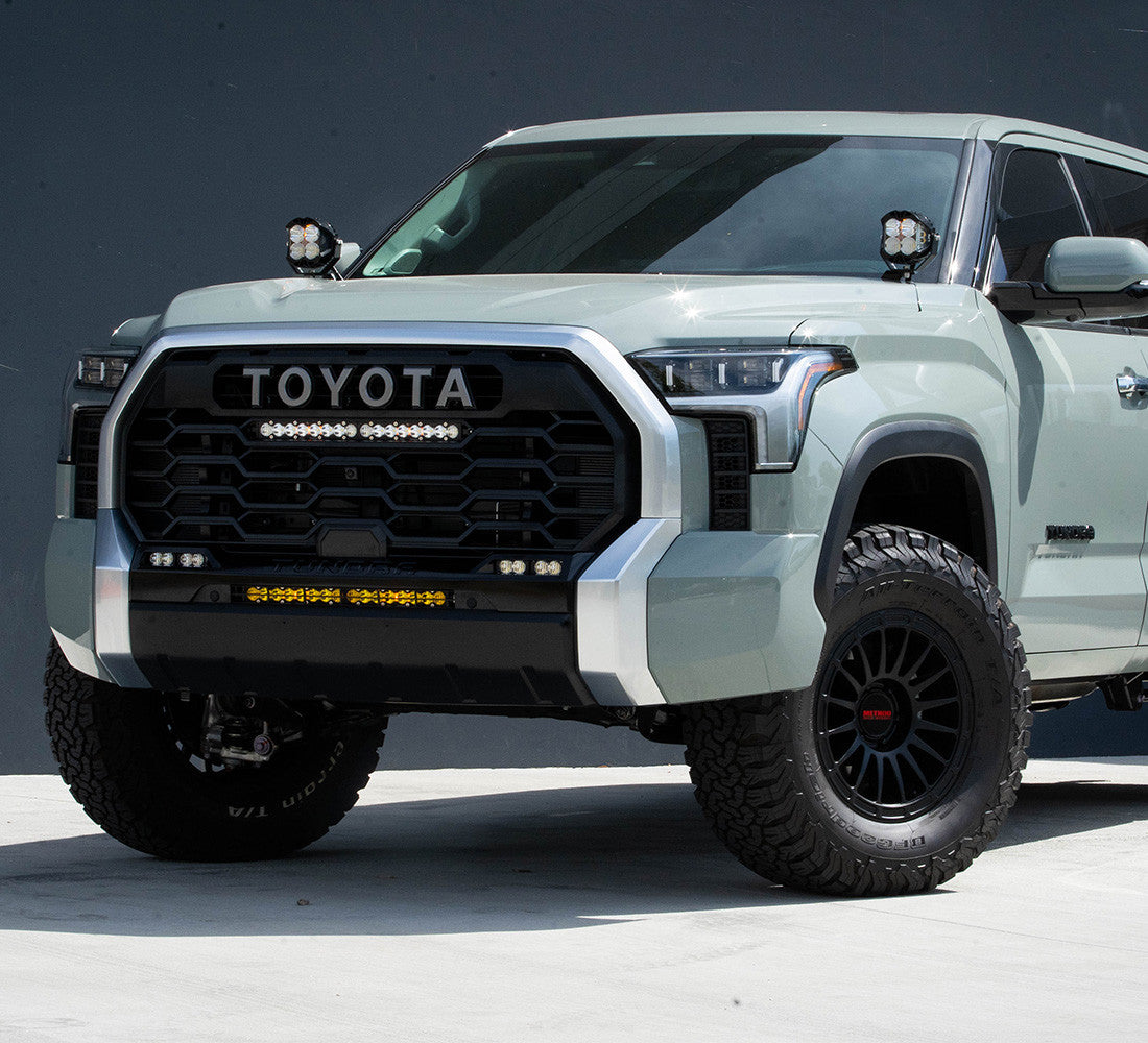 2022 Toyota Tundra 20 Inch S8 Behind Bumper Kit Amber Baja Designs