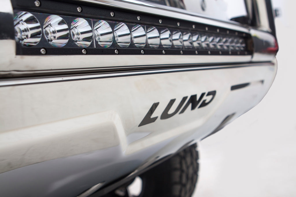 Bull Bar with LED Light Bar 3.5 Inch Oval Polished Stainless Steel 2000-2013 GMC Yukon XL 1500/2500 Lund