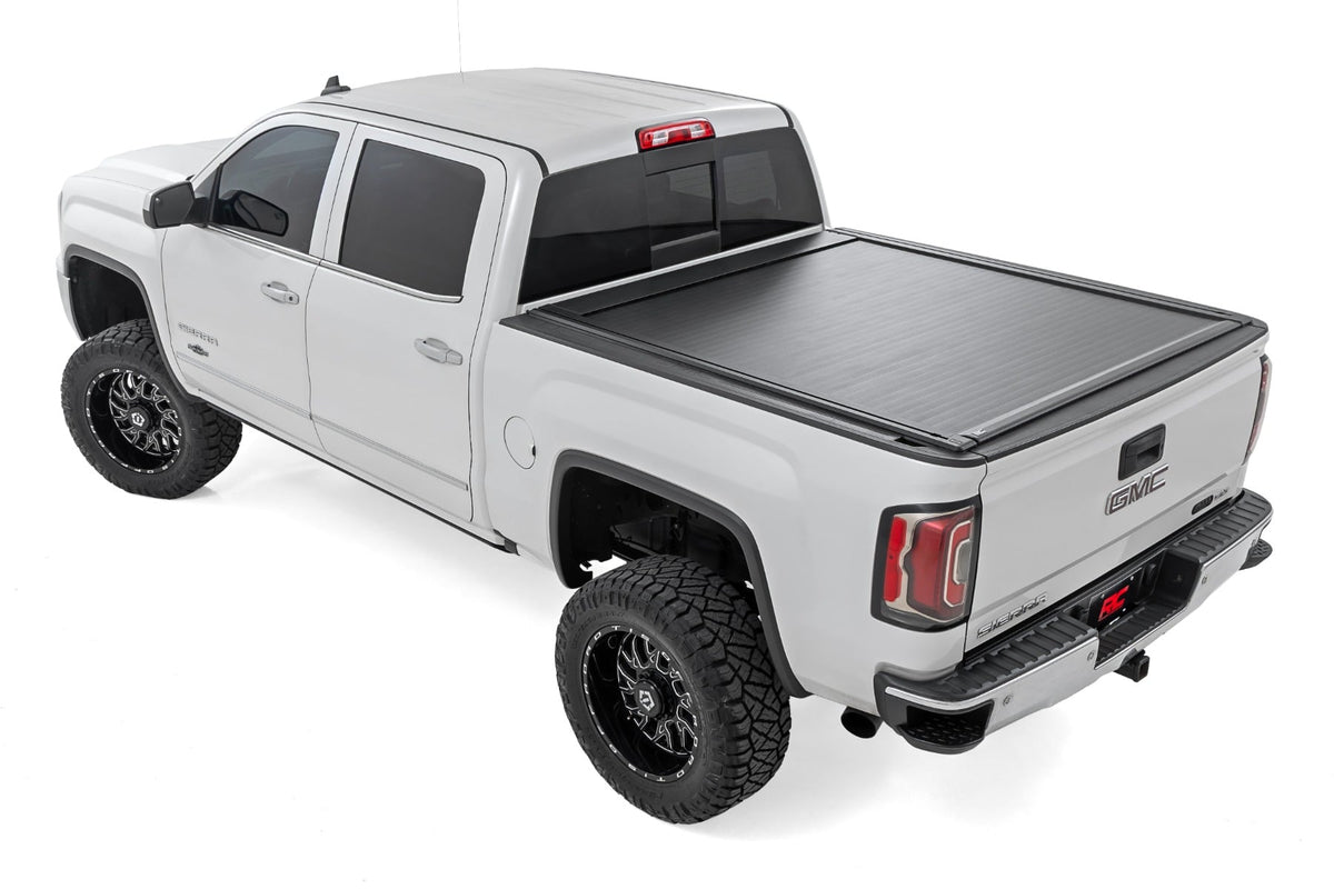 Powered Retractable Bed Cover 5 Foot 9 Inch Bed Silverado/Sierra 1500 (14-18 & Classic) Rough Country