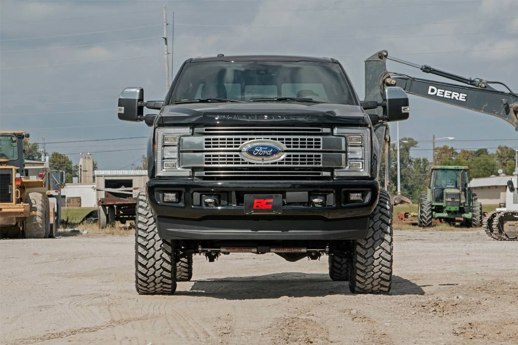 6 Inch Lift Kit OVLD M1 Shocks Ford F-250/F-350 Super Duty 4WD (17-22) Rough Country