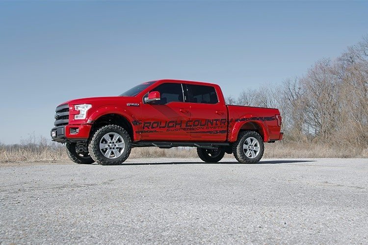 4 Inch Suspension Lift Kit Lifted Struts 7 V2 15-20 F-150 4WD Rough Country