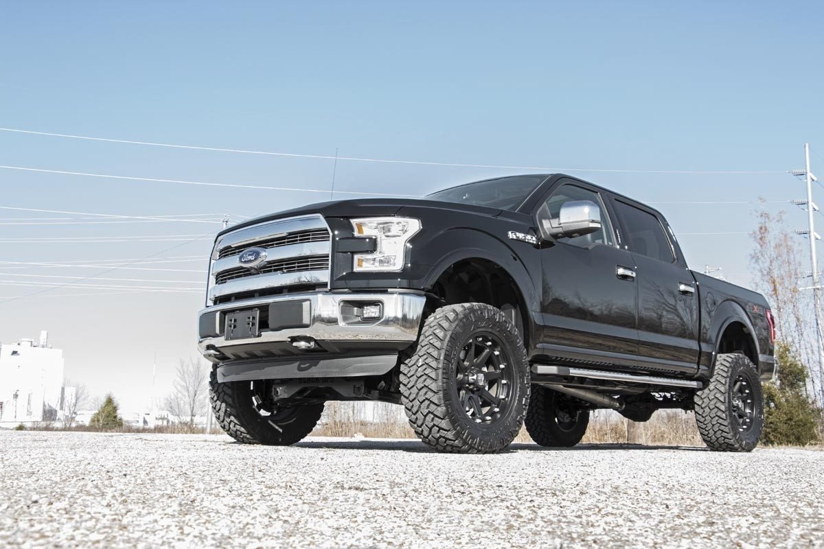 6 Inch Lift Kit Vertex/V2 Ford F-150 4WD (2015-2020) Rough Country