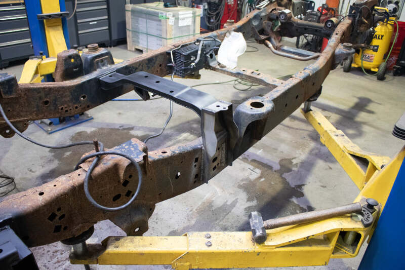 Rust Buster Forward Bed Mount