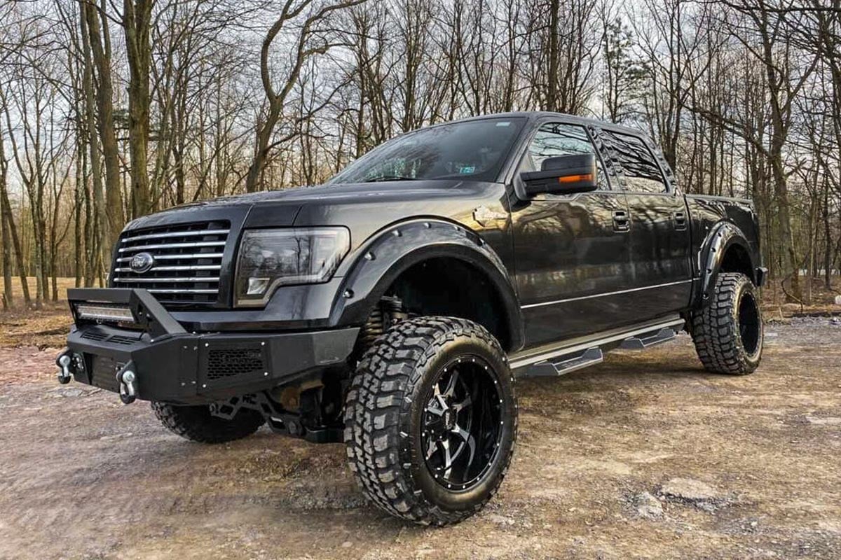 6 Inch Lift Kit N3 Struts Ford F-150 4WD (2014) Rough Country