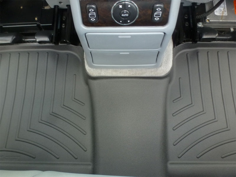 WeatherTech 00-05 Mercedes-Benz ML55 Rear FloorLiner - Black
