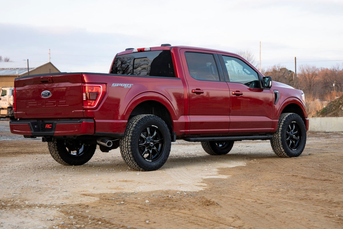 2 Inch Lift Kit Vertex Ford F-150 4WD (2021-2026) Rough Country