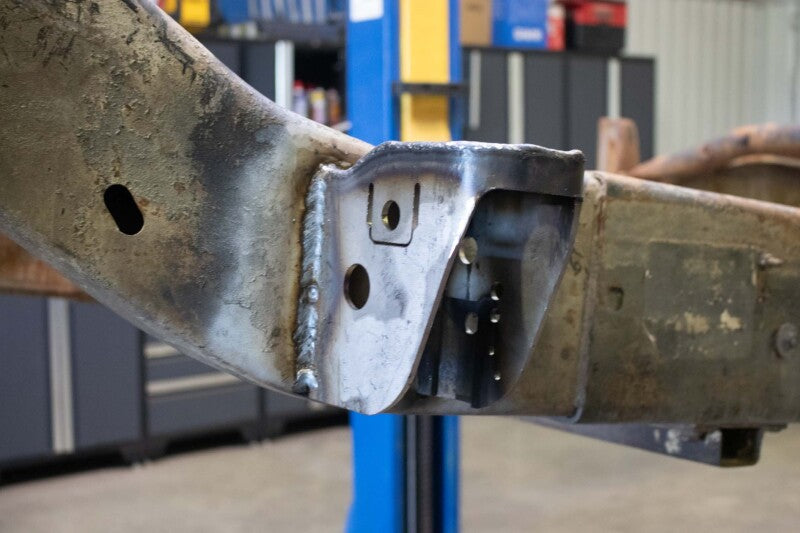 Rust Buster 01-10 Chevy Silverado 2500HD Front Cab Mount Left Side