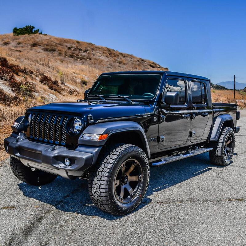 Westin 20-26 Jeep Gladiator PRO TRAXX 4 Oval Nerf Step Bars - Black