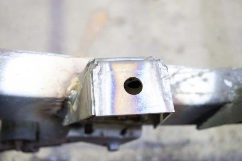 Rust Buster 88-95 Toyota Pickups Raised Bed Mounts- (Right)