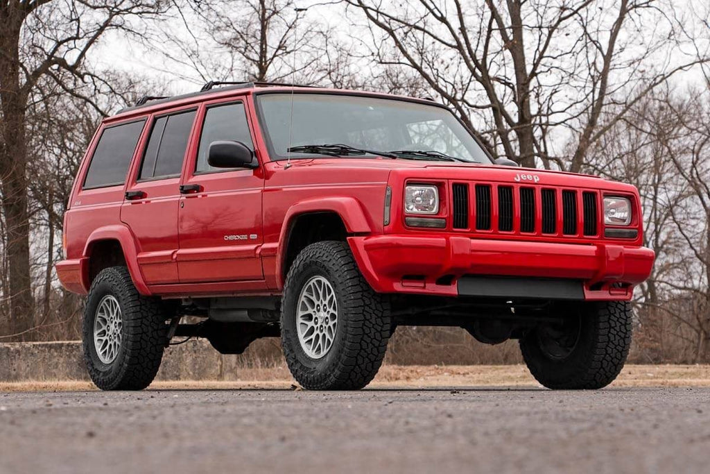 3 Inch Lift Kit Series II RR Springs V2 Jeep Cherokee XJ (84-01) Rough Country
