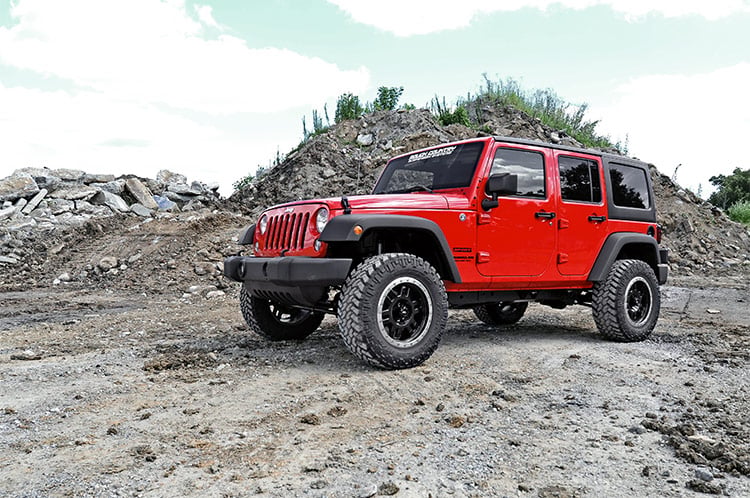 2.5 Inch Lift Kit Spacers Jeep Wrangler JK/Wrangler Unlimited (2007-2018) Rough Country