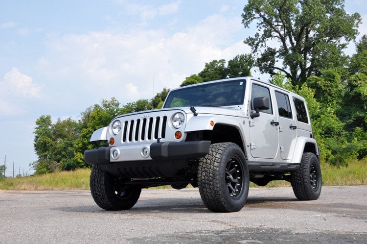 3.25 Inch Lift Kit V2 Jeep Wrangler Unlimited 2WD/4WD (2007-2018) Rough Country