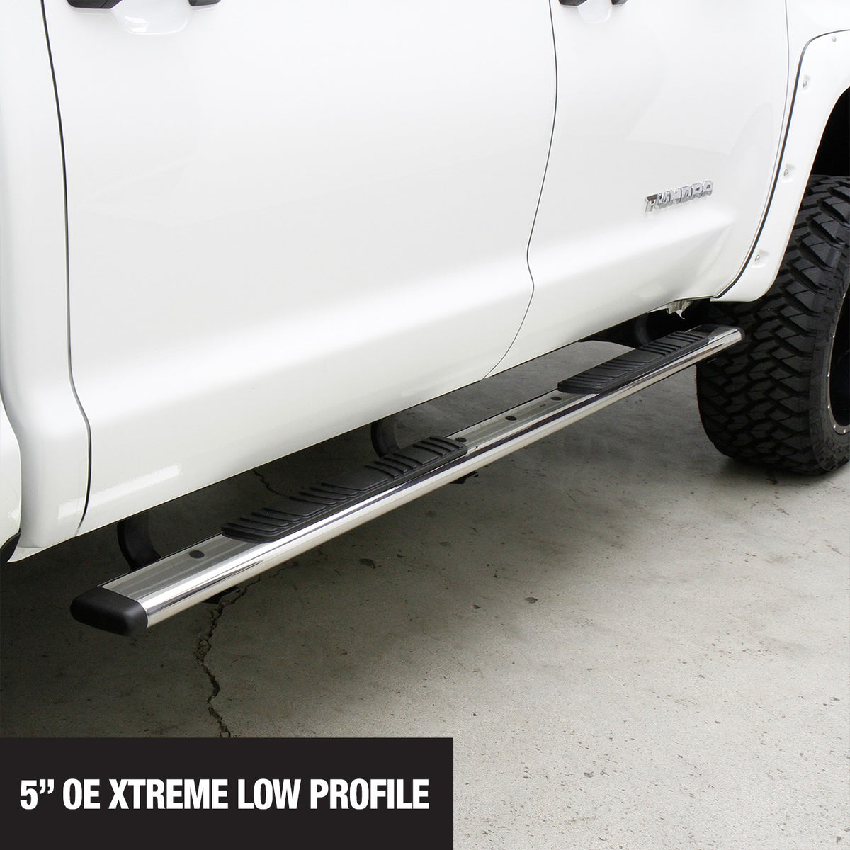 5 Inch OE Xtreme Low Profile SideSteps With Mounting Bracket Kit Polished Stainless Steel 2014-2015 Kia Sorento Go Rhino