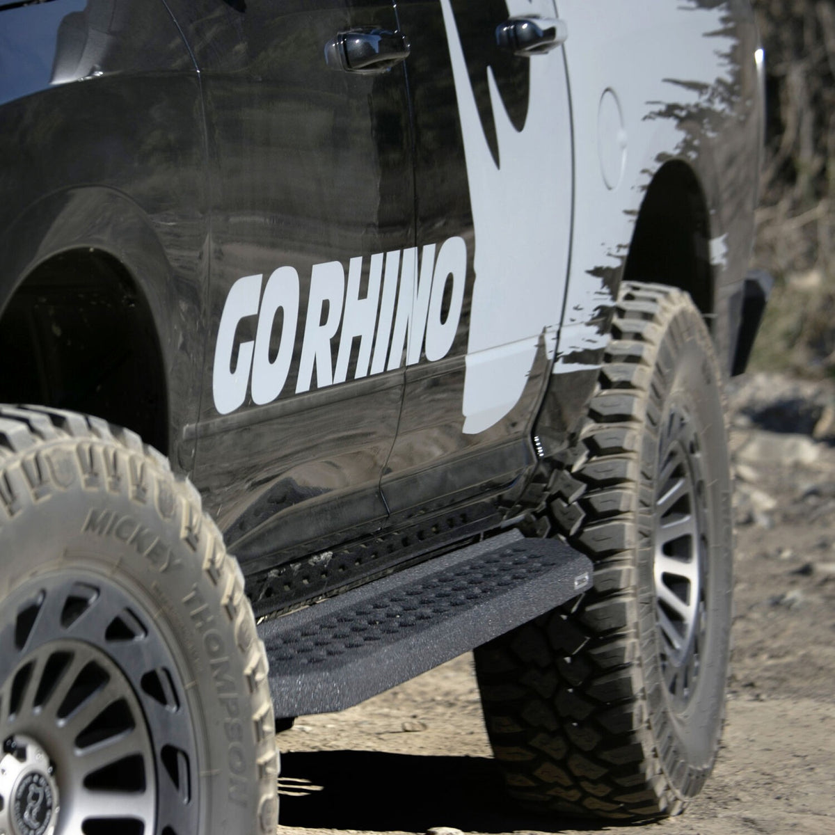RB20 Running Boards With Mounting Brackets Protective Bedliner Coating 2015-2018 Ram 1500 Go Rhino