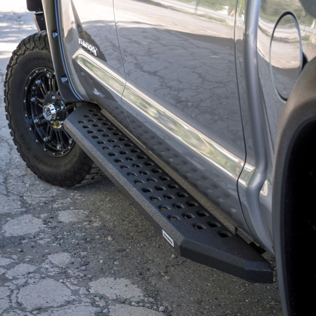 RB20 Running Boards With Mounting Brackets Protective Bedliner Coating 2015-2018 Ram 1500 Go Rhino