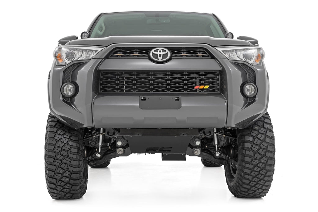 6 Inch Lift Kit M1 Struts Toyota 4Runner 2WD/4WD (2015-2020) Rough Country