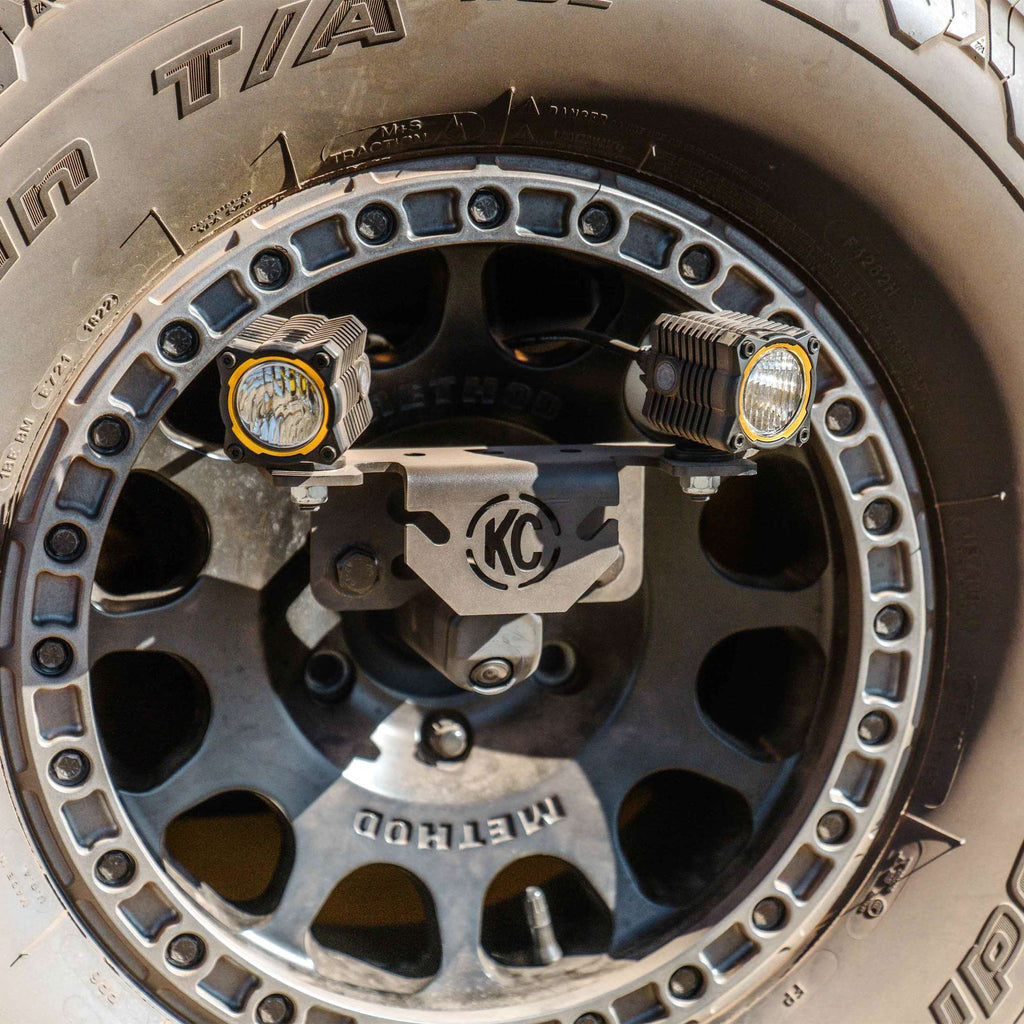 Spr Tir Carr (M14x1.5 Lug) 18+ Jeep Wrangler JL /21+ Ford Bronco Raptor KC HiLiTES