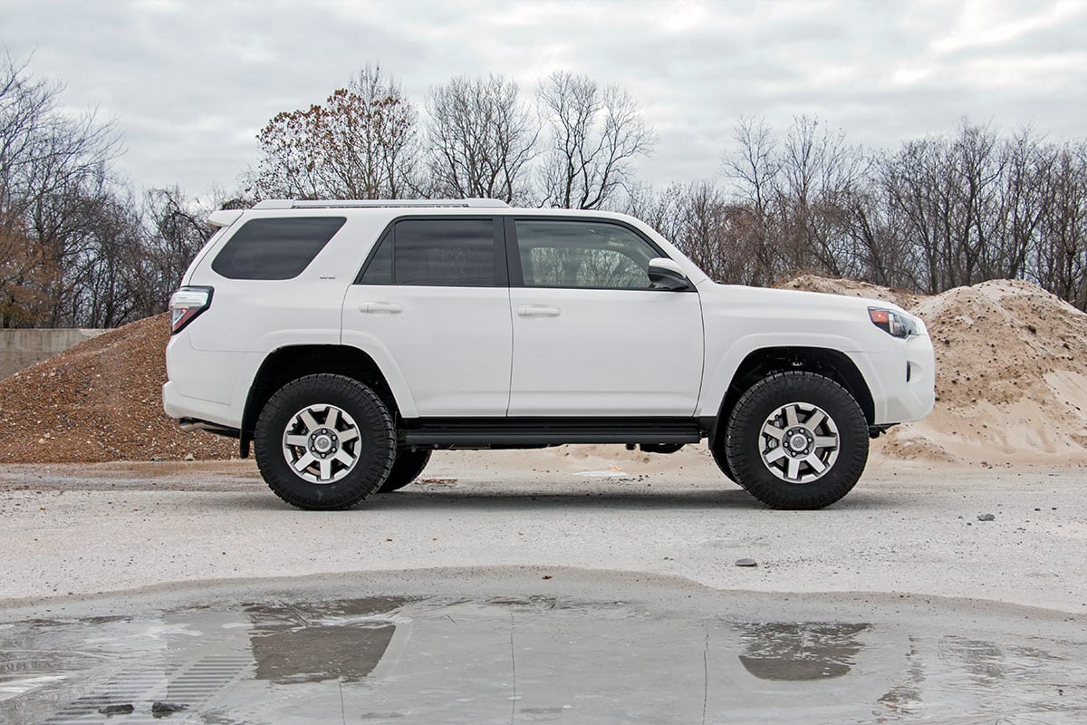3 Inch Lift Kit Toyota 4Runner 2WD/4WD (2010-2024) Rough Country
