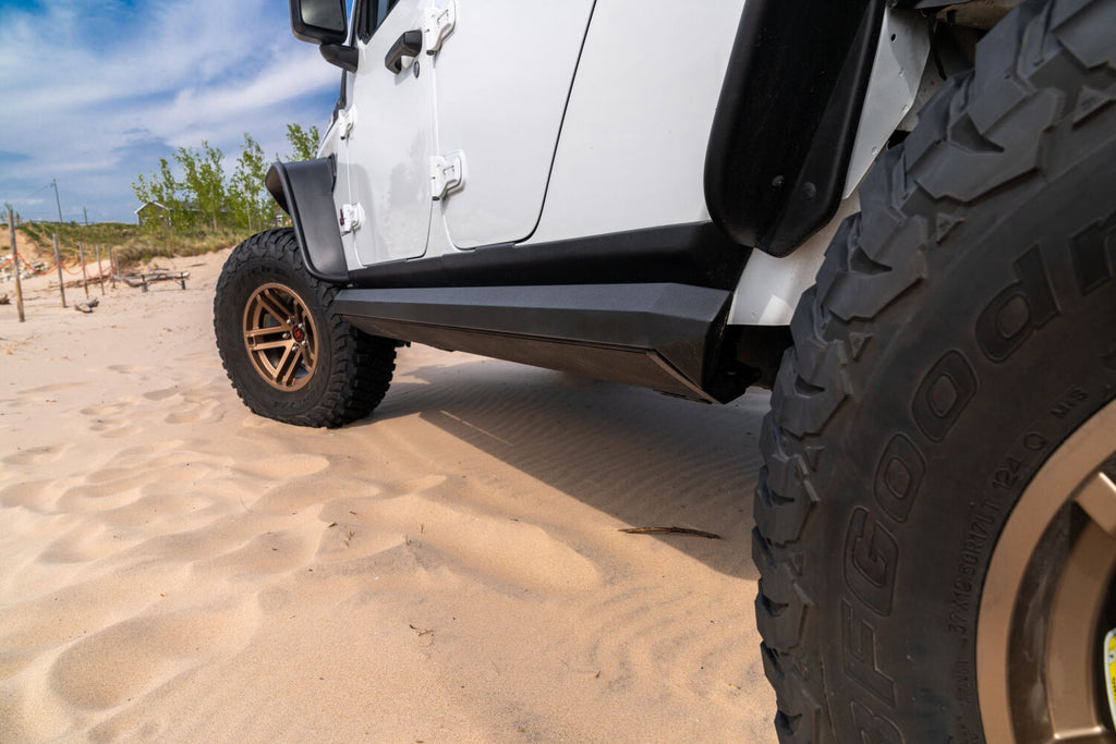 PowerStep XL For 2018-2024 Jeep Wrangler JL 4-Door AMP Research