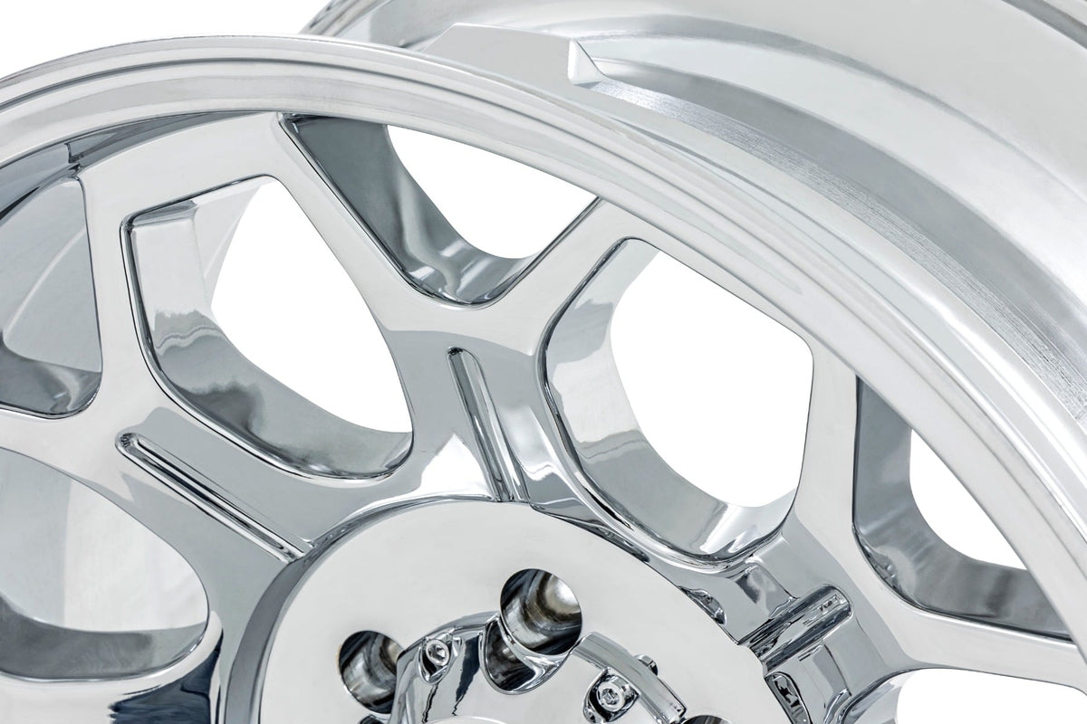 77 Series Wheel One-Piece Chrome 20x9 Rough Country