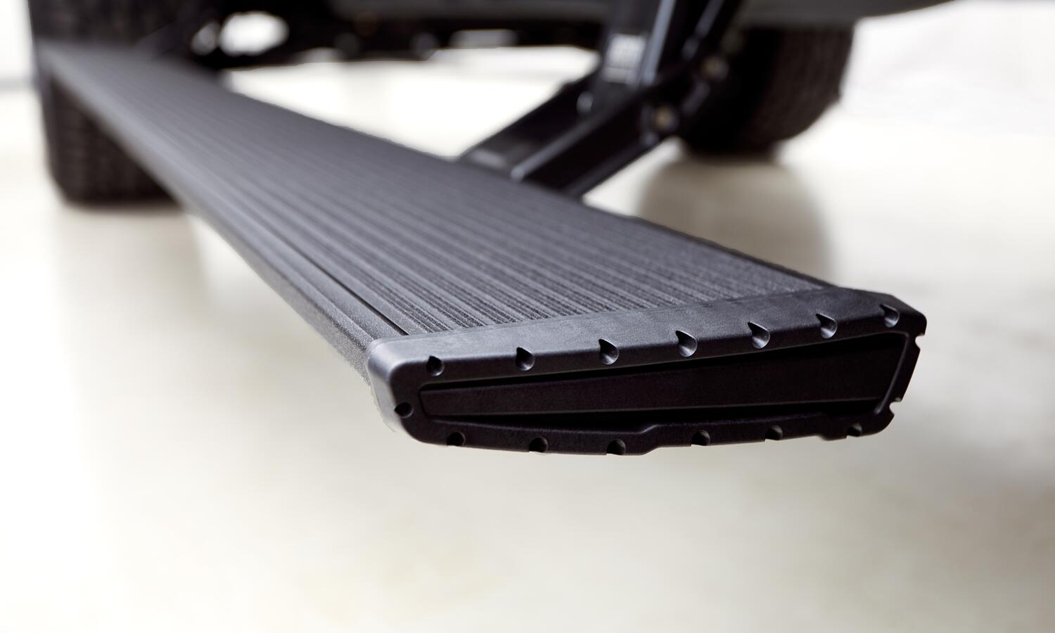 PowerStep XtremeBoards Plug N Play System For 2022 Ford F250/F350/F450 All Cabs Works only w/Sync 4 AMP Research