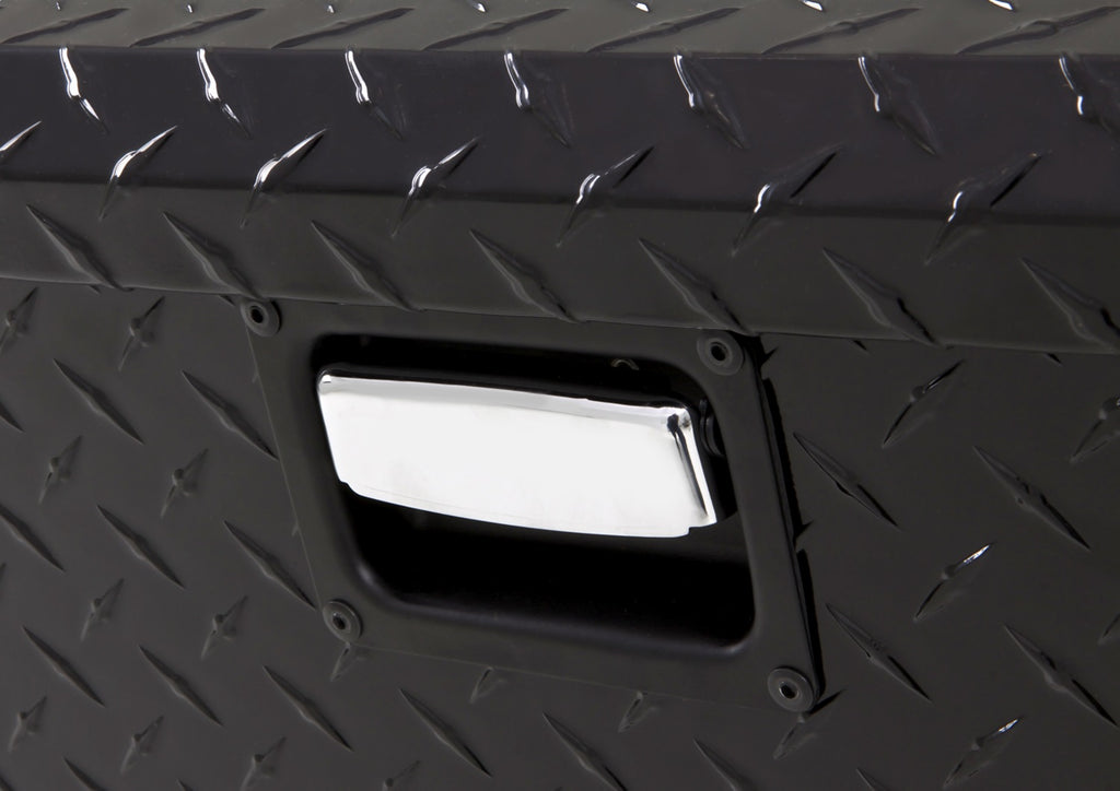 Ultima Single-Lid Crossover Storage Box 1999-2010 Chevrolet Silverado/Sierra 1500 Lund