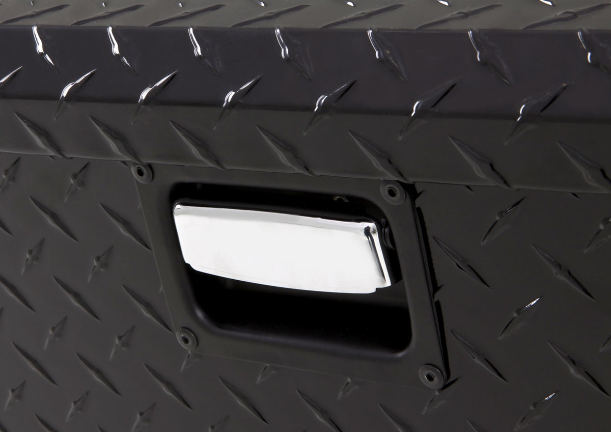Ultima Single-Lid Crossover Storage Box 1999-2010 Chevrolet Silverado/Sierra 1500 Lund