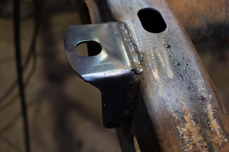Rust Buster Center Bed Mount